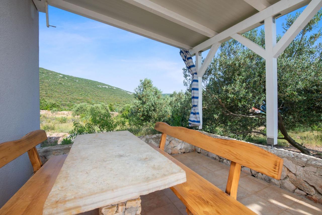 House Mirta Villa Pasman Exterior photo